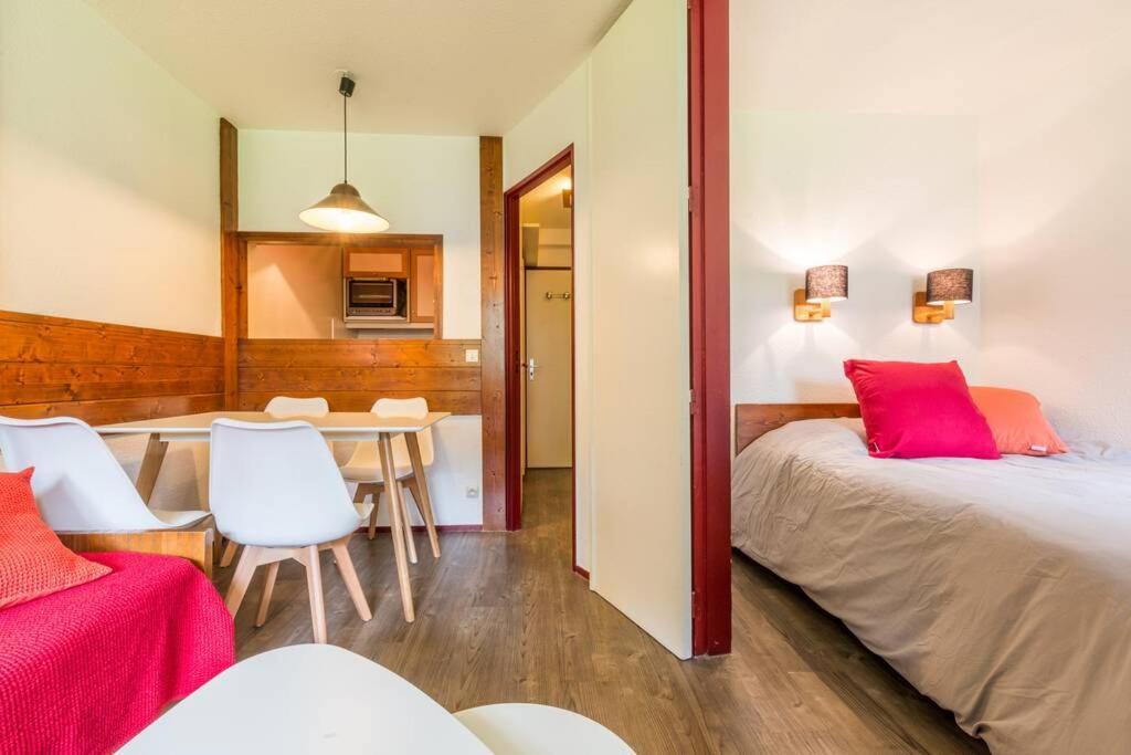 Au Coeur De Chamonix, Un Ecrin De Verdure Apartment ภายนอก รูปภาพ